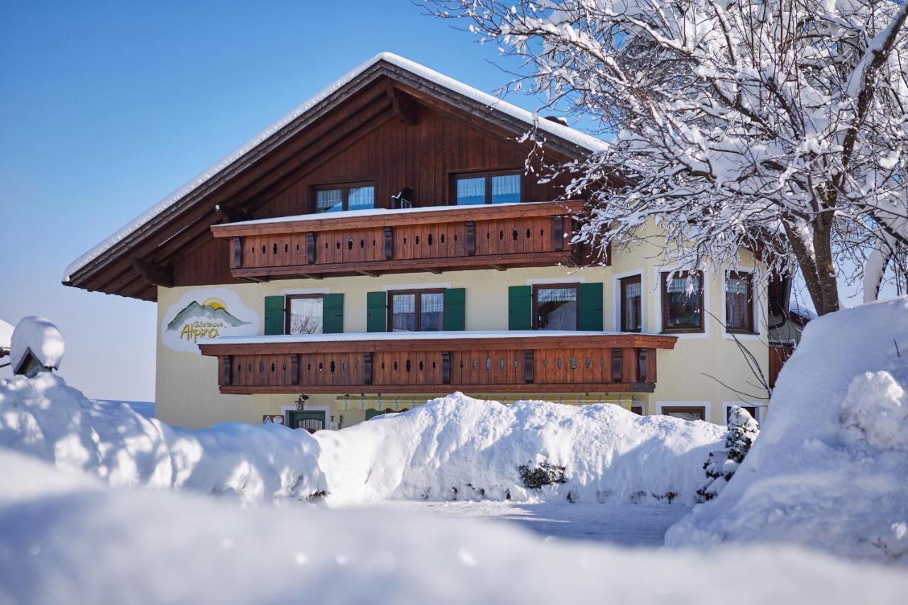 Gaestehaus Alpina Hotel Bad Kohlgrub Exterior foto